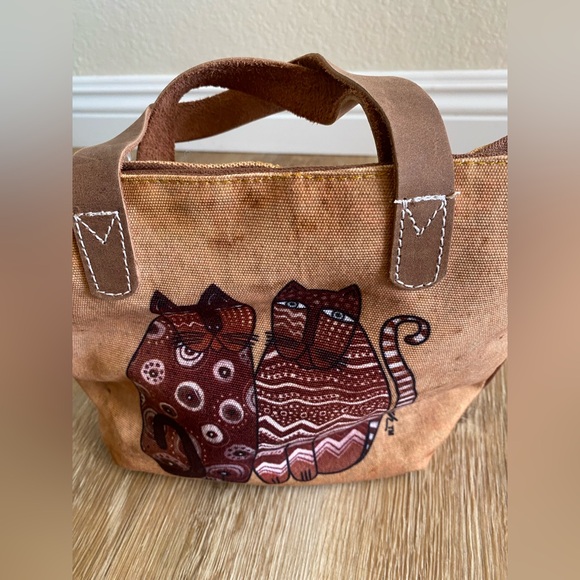 Laurel Burch Cats Sedona Felines Tote - Picture 5 of 10